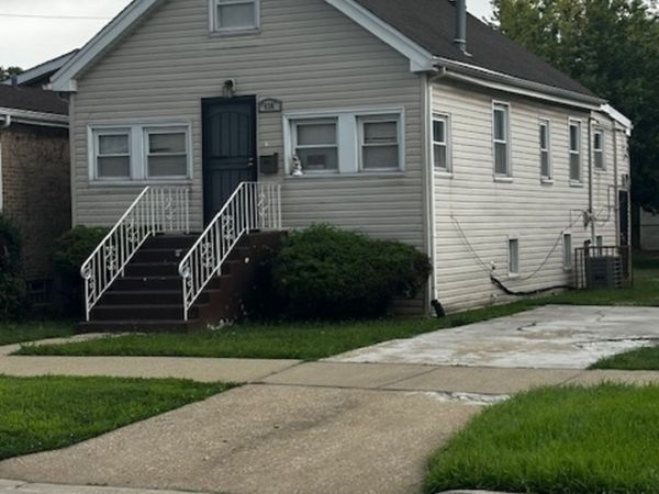 430 E 88th Place, Chicago, IL 60619
