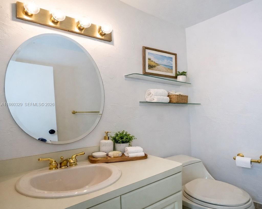 400 Saint Andrews Rd, Unit 56, Hollywood, FL 33021 Photo