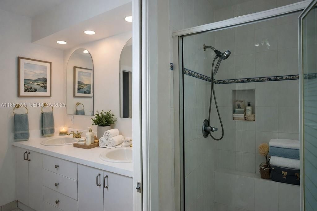 400 Saint Andrews Rd, Unit 56, Hollywood, FL 33021 Photo