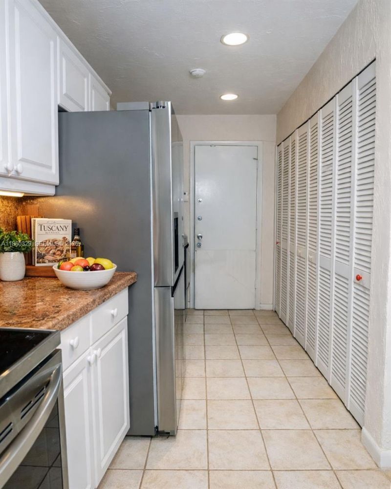 400 Saint Andrews Rd, Unit 56, Hollywood, FL 33021 Photo