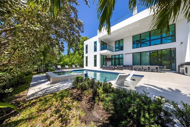 2001 Marietta Drive, Fort Lauderdale, FL 33316 Photo