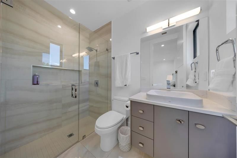 2001 Marietta Drive, Fort Lauderdale, FL 33316 Photo