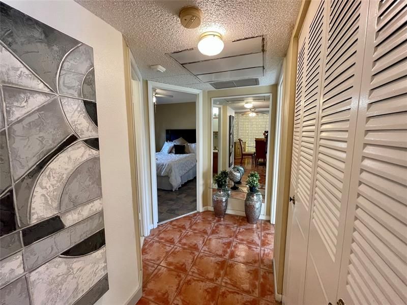 5071 W Oakland Park Boulevard, Unit 211, Lauderdale Lakes, FL 33313 Photo