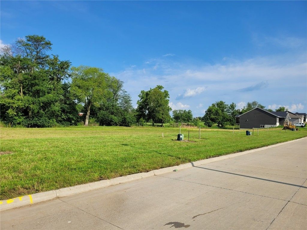 3502 Sokol Lane Lane, Cedar Rapids, IA 52404 Main Photo
