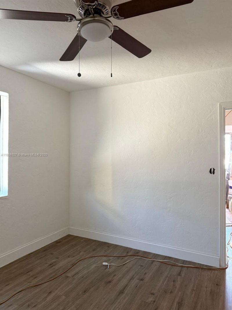 1432 NE 163rd St, Unit 2, North Miami Beach, FL 33162 Photo