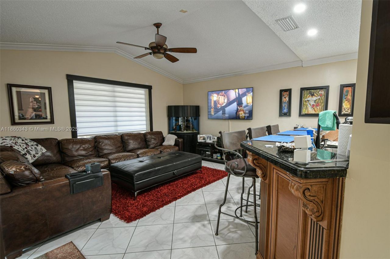 17726 SW 27th Ct, Miramar, FL 33029 Photo