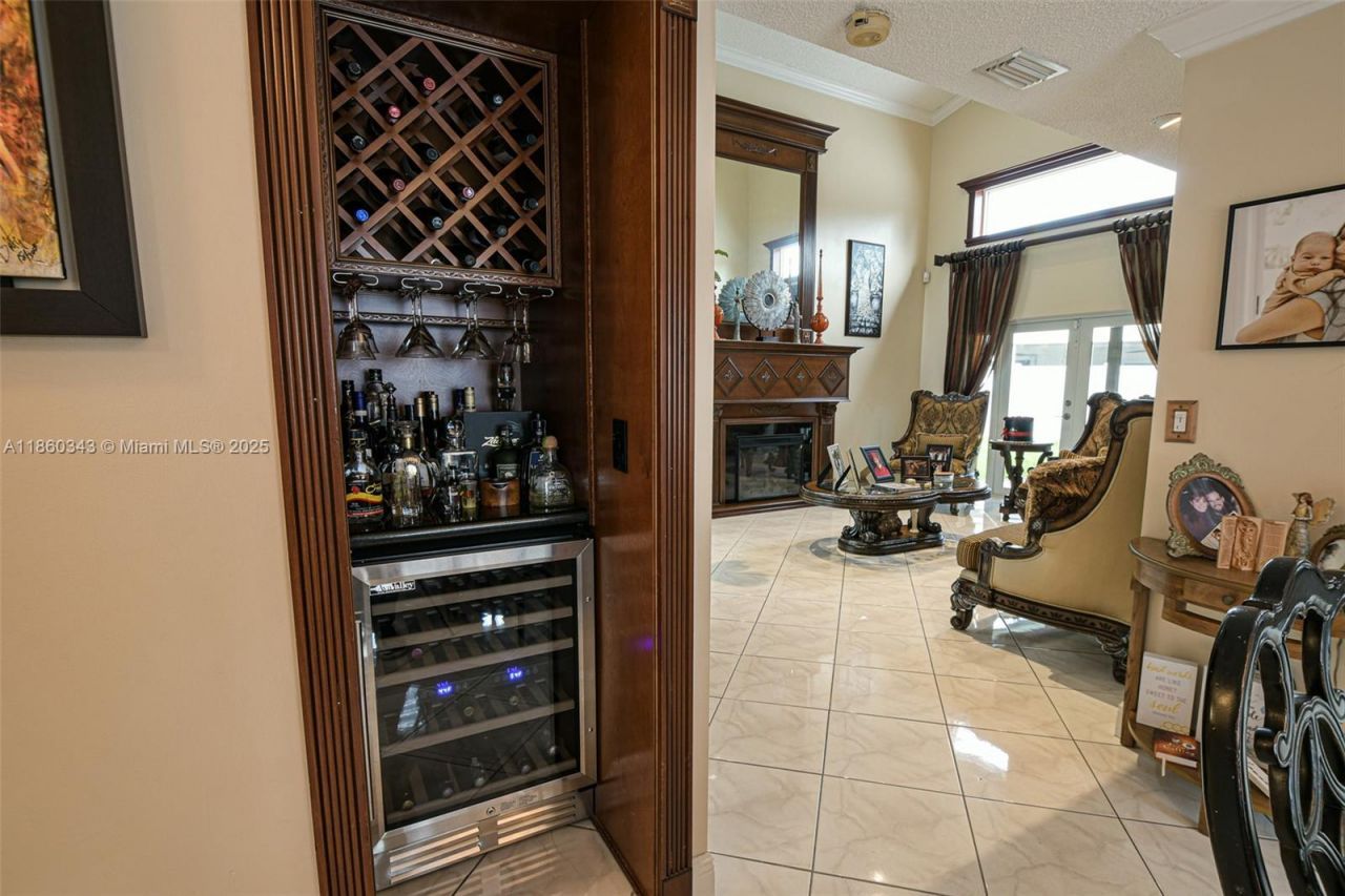 17726 SW 27th Ct, Miramar, FL 33029 Photo