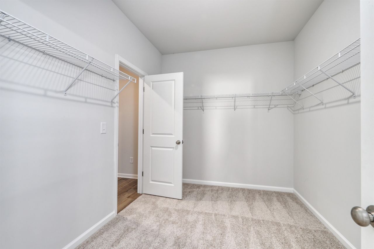 1118 Hainer Place Dr Photo 11