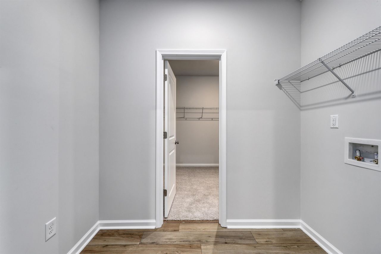 1118 Hainer Place Dr Photo 13