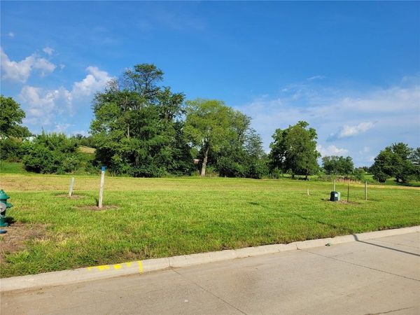 3514 Sokol Lane Lane, Cedar Rapids, IA 52404