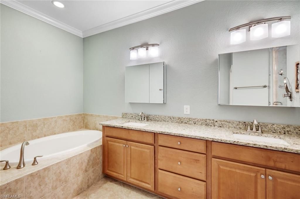 10240 Cobble Notch Loop, Unit 201, Bonita Springs, FL 34135 Photo