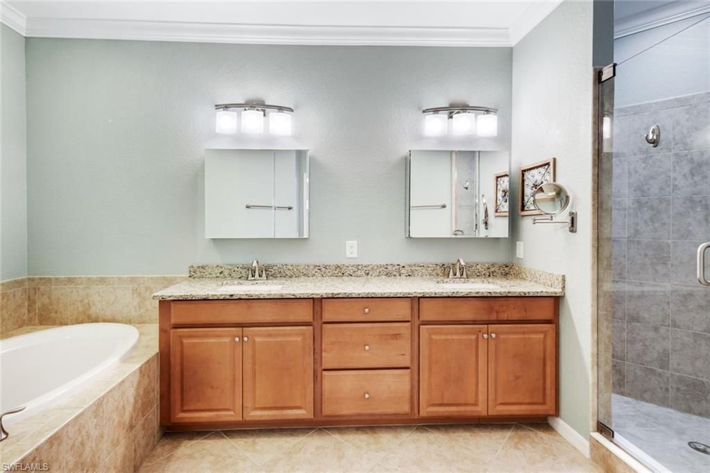 10240 Cobble Notch Loop, Unit 201, Bonita Springs, FL 34135 Photo