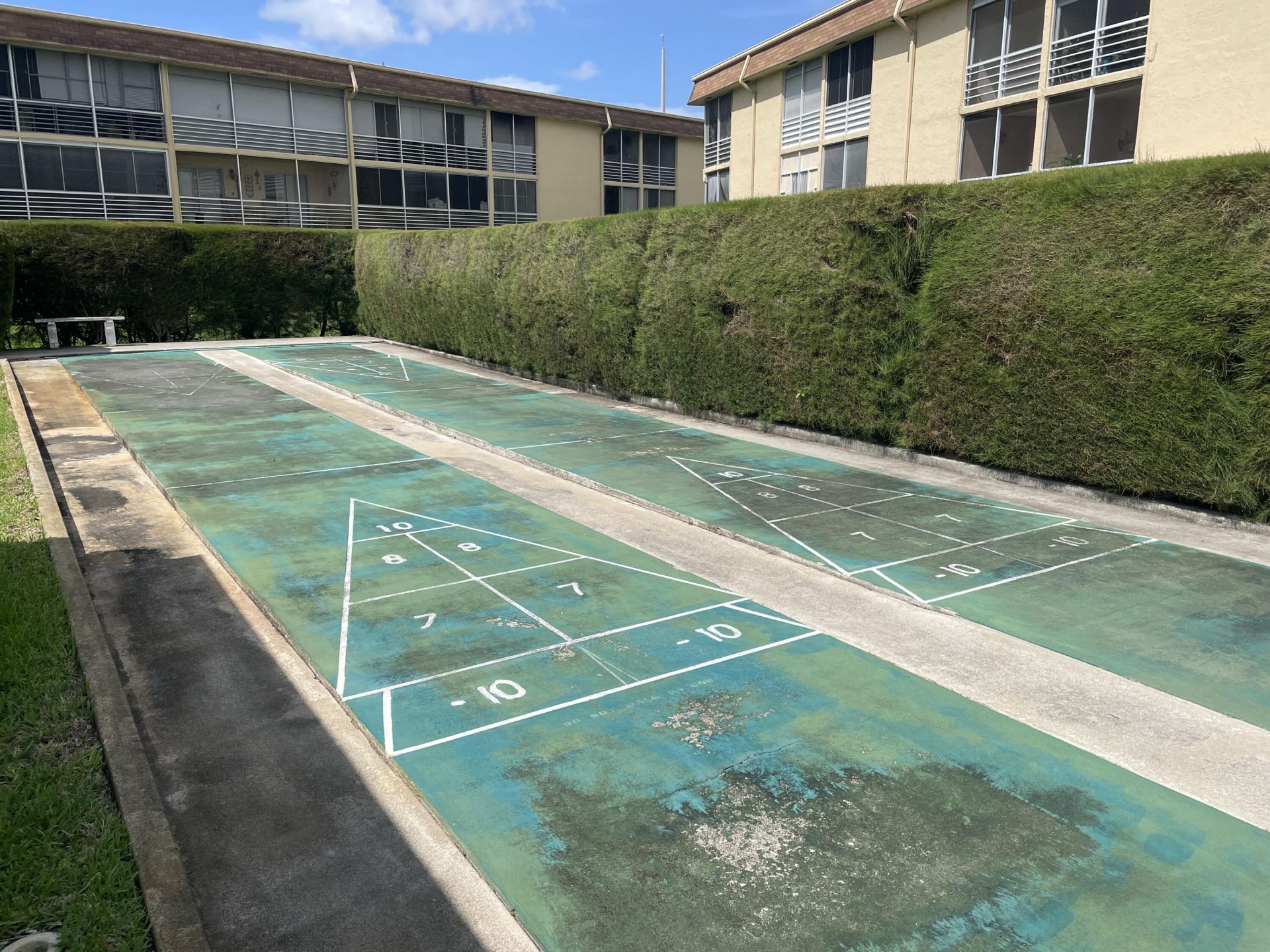 555 Purdy Lane, Unit 203, Palm Springs, FL 33461 Photo