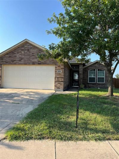 1601 Country Hills, Waxahachie, TX 75165 Main Photo