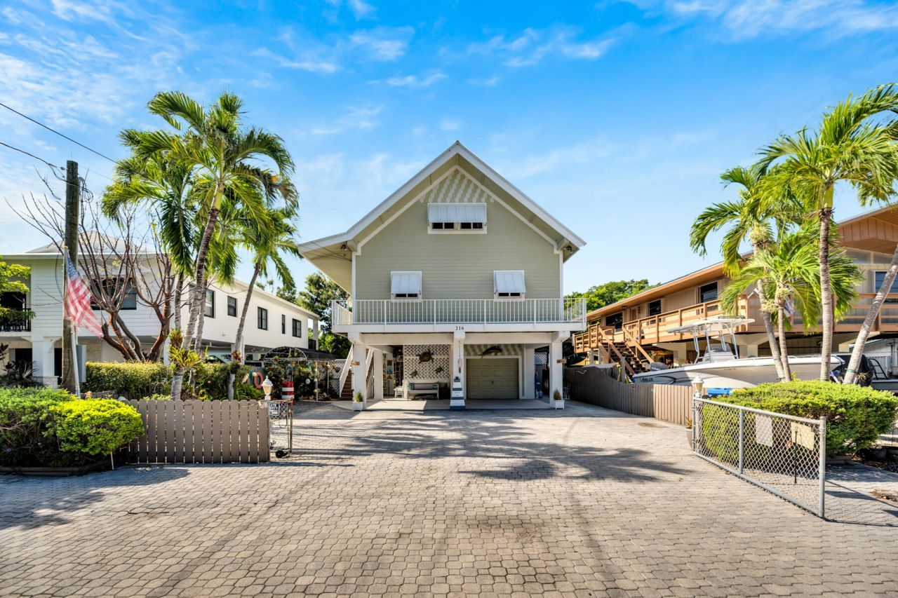 216 Pearl Avenue, Islamorada, FL 33070 Photo