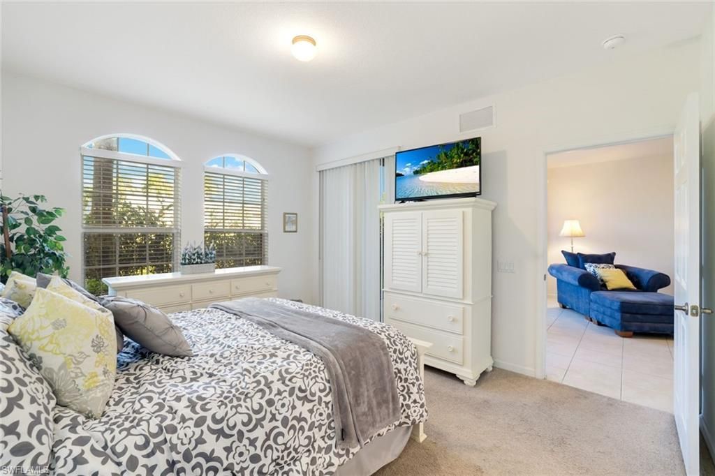 10049 Heather Ln, Unit 101, Naples, FL 34119 Photo