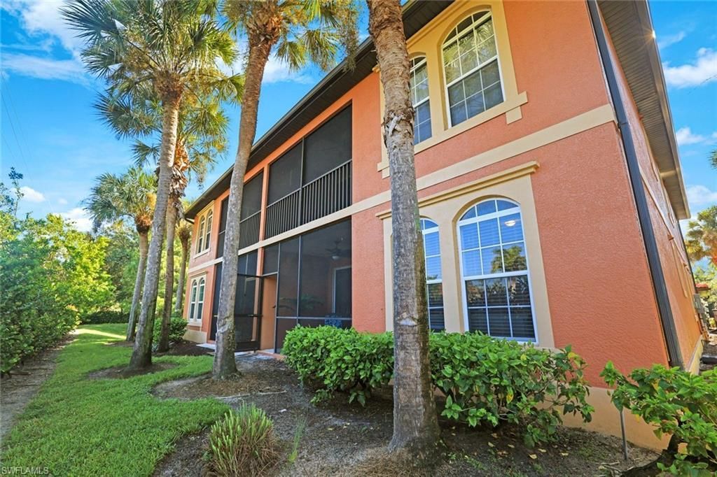 10049 Heather Ln, Unit 101, Naples, FL 34119 Photo