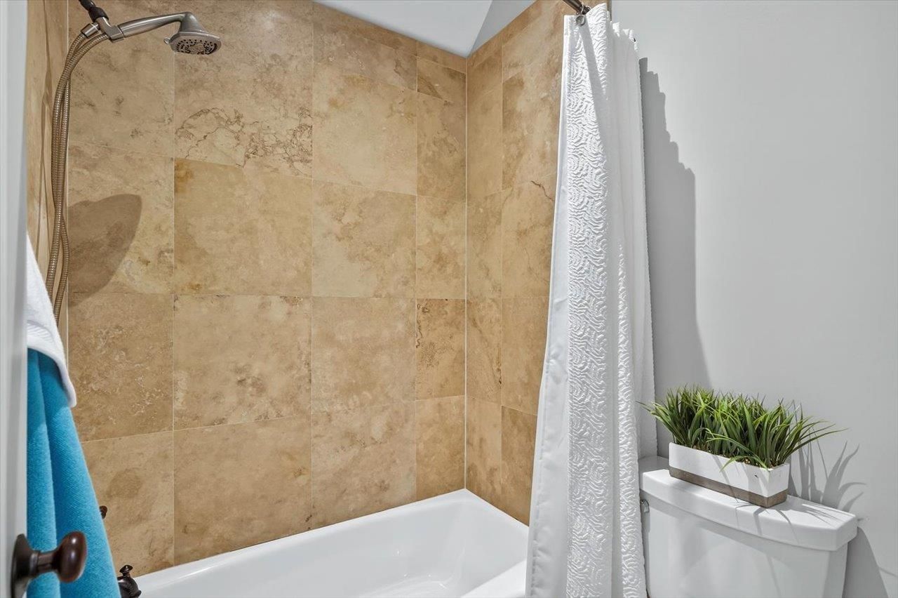 9585 Deer Valley Drive, Tallahassee, FL 32312 Photo