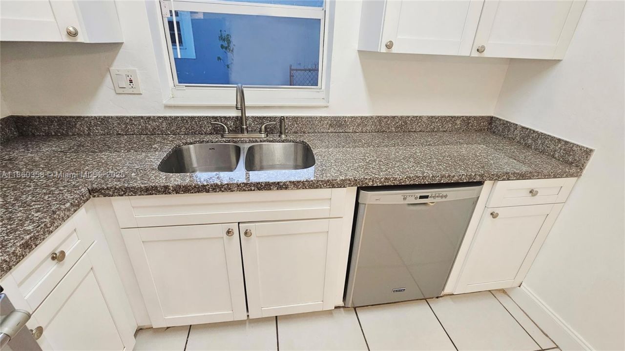 7805 Juniper St, Miramar, FL 33023 Photo