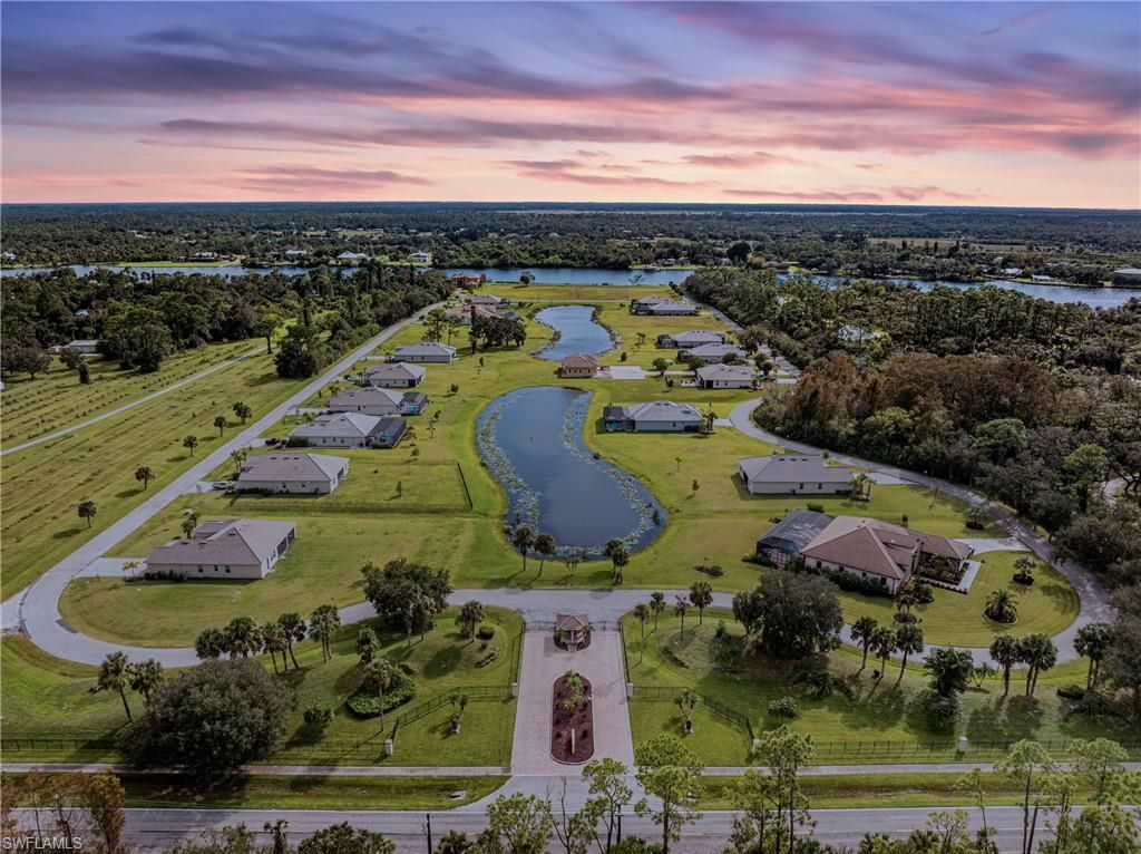 17109 Serengeti Cir, Alva, FL 33920 Photo