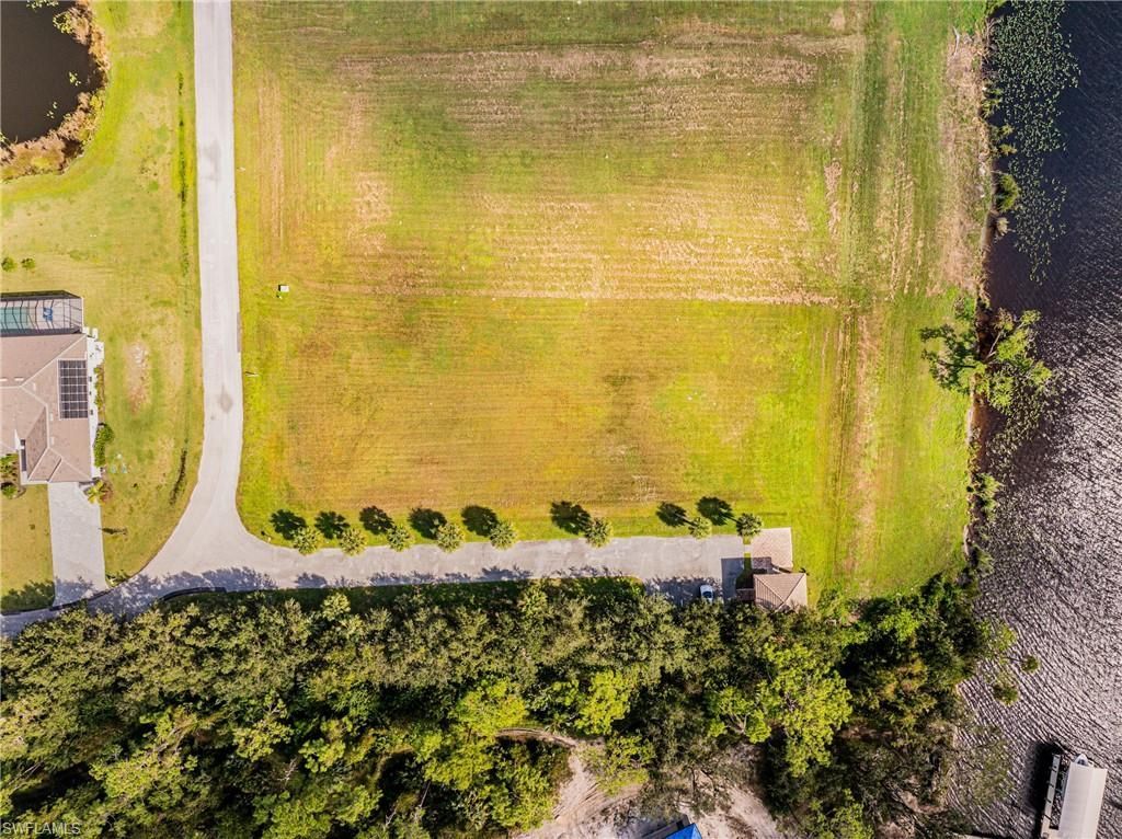 17109 Serengeti Cir, Alva, FL 33920 Photo