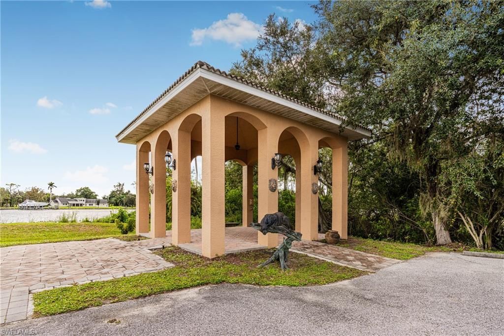 17109 Serengeti Cir, Alva, FL 33920 Photo