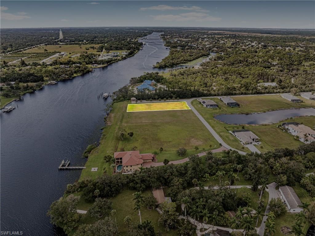 17109 Serengeti Cir, Alva, FL 33920 Photo