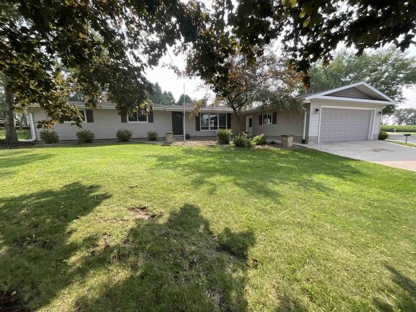 701 Northwestern, West Union, IA 52175