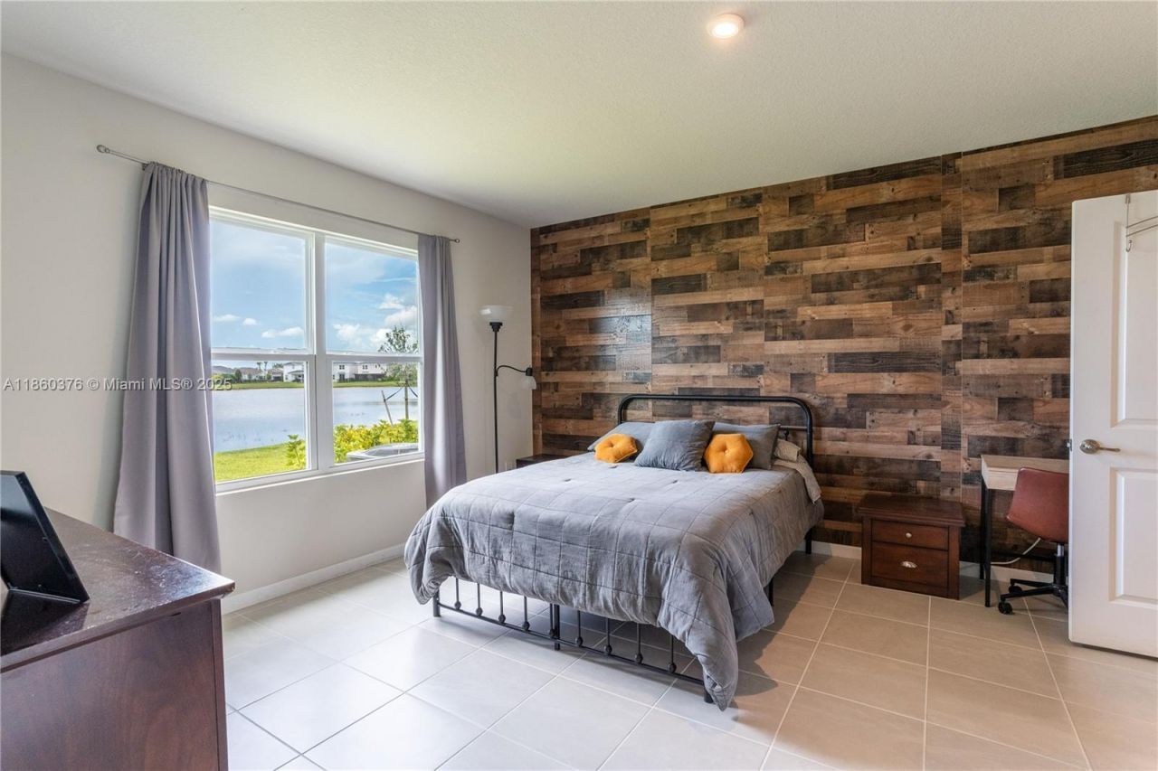 9454 SW Libertas Way, Port Saint Lucie, FL 34987 Photo