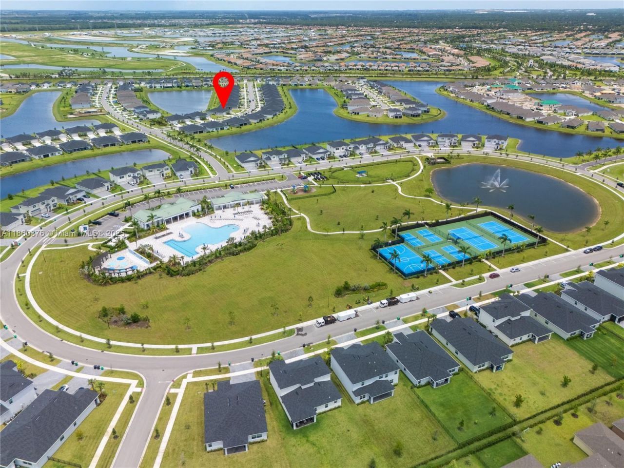 9454 SW Libertas Way, Port Saint Lucie, FL 34987 Photo