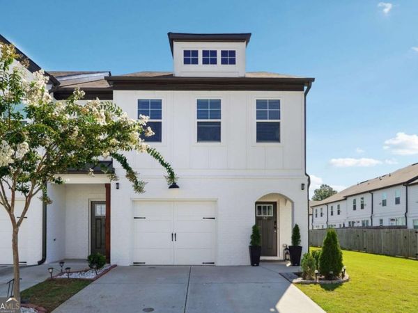 162 Auburn Run Lane, Auburn, GA 30011