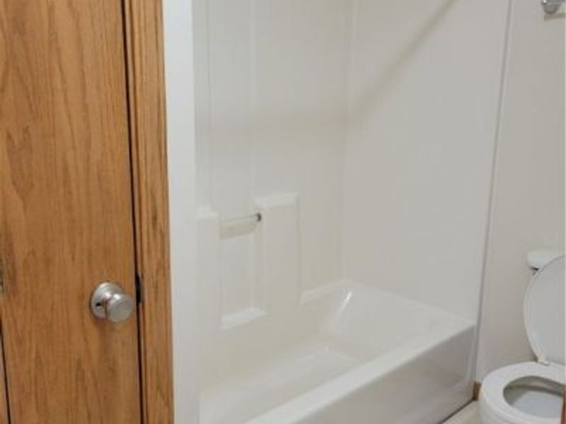 527 Ridge Avenue NE, New Philadelphia, OH 44663 Photo 12