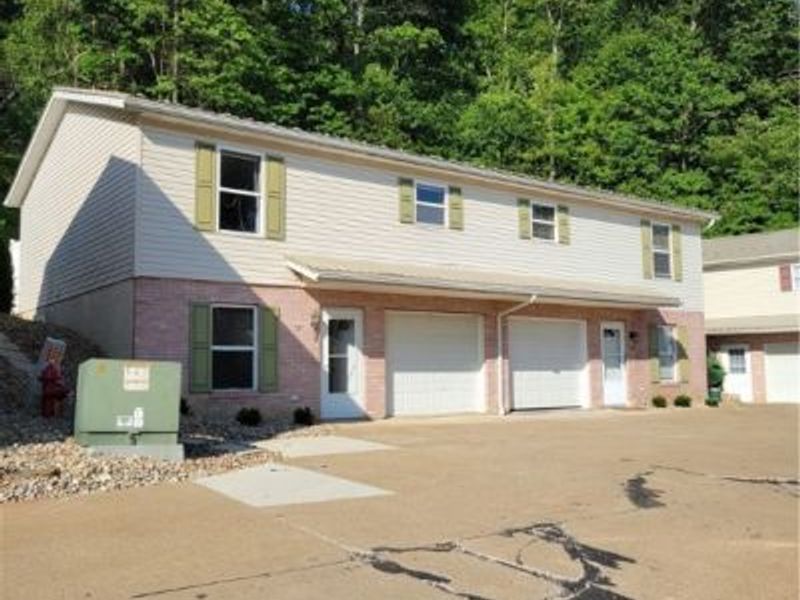 527 Ridge Avenue NE, New Philadelphia, OH 44663 Photo 3