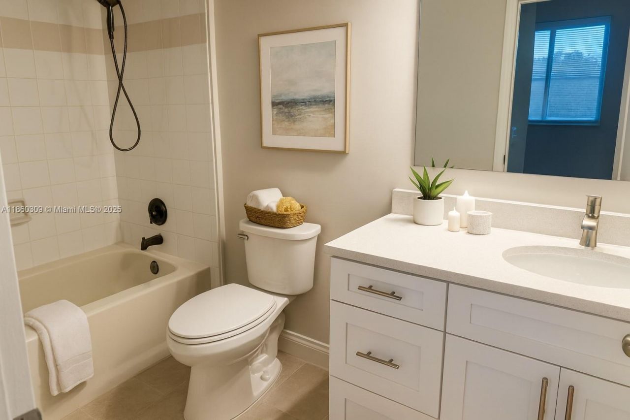 11030 Legacy Dr, Unit 302, Palm Beach Gardens, FL 33410 Photo