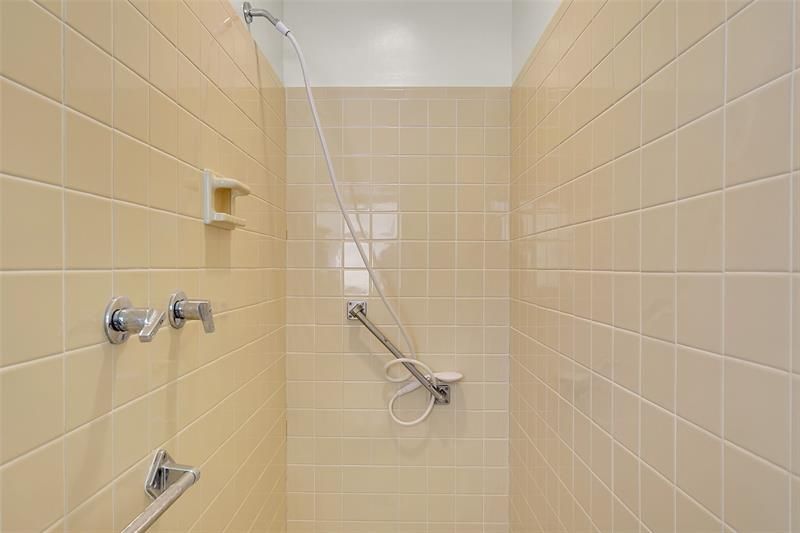 1431 S Ocean Boulevard, Pompano Beach, FL 33062 Photo