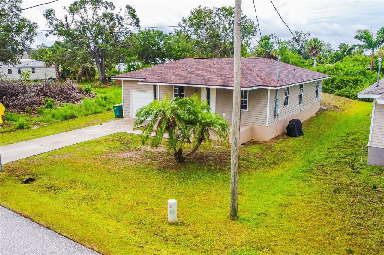 921 Henry Street, Punta Gorda, FL 33950 Photo