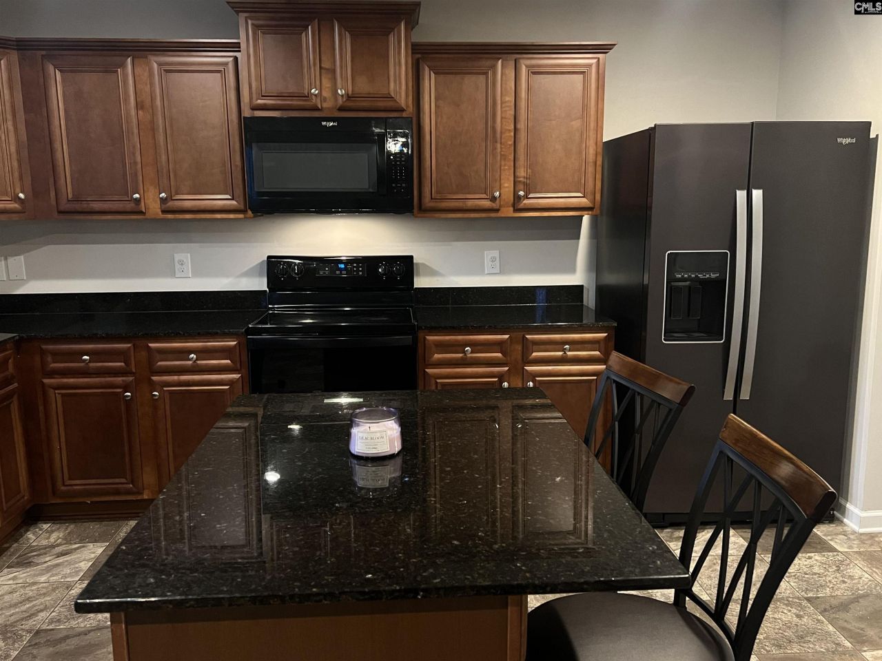 645 Teaberry Drive Photo 10