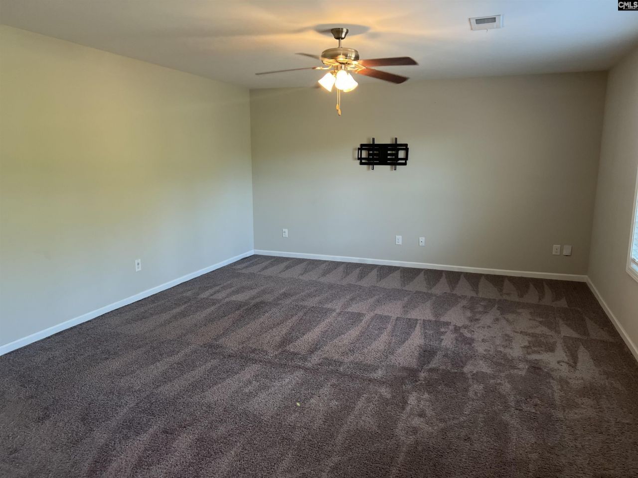 645 Teaberry Drive Photo 16