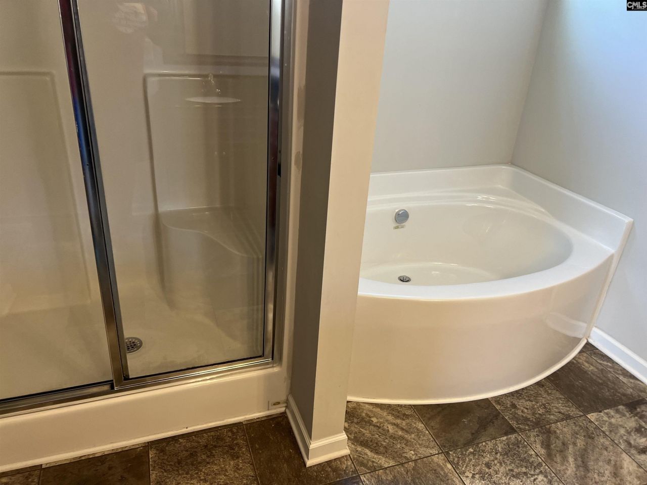 645 Teaberry Drive Photo 17