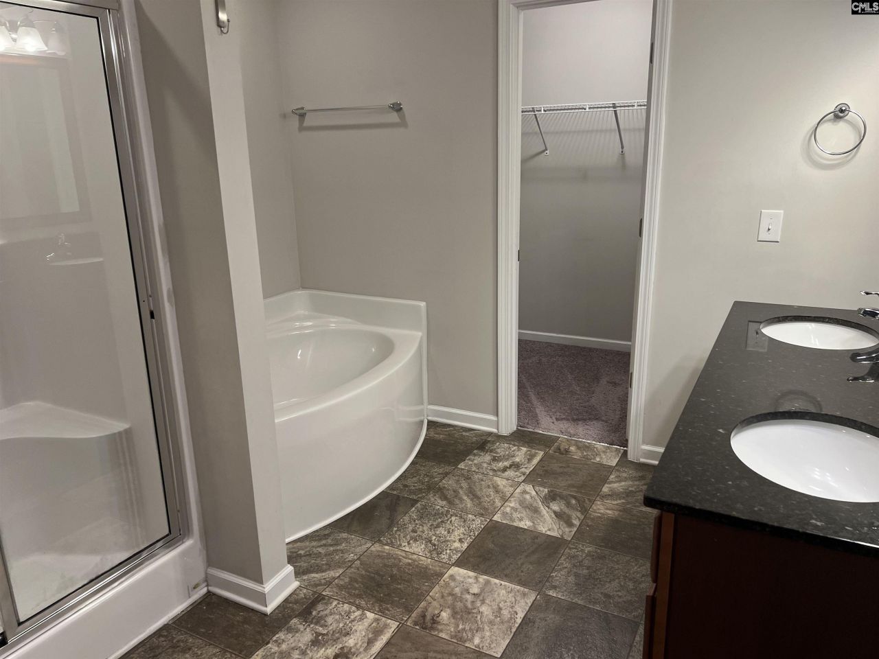 645 Teaberry Drive Photo 18