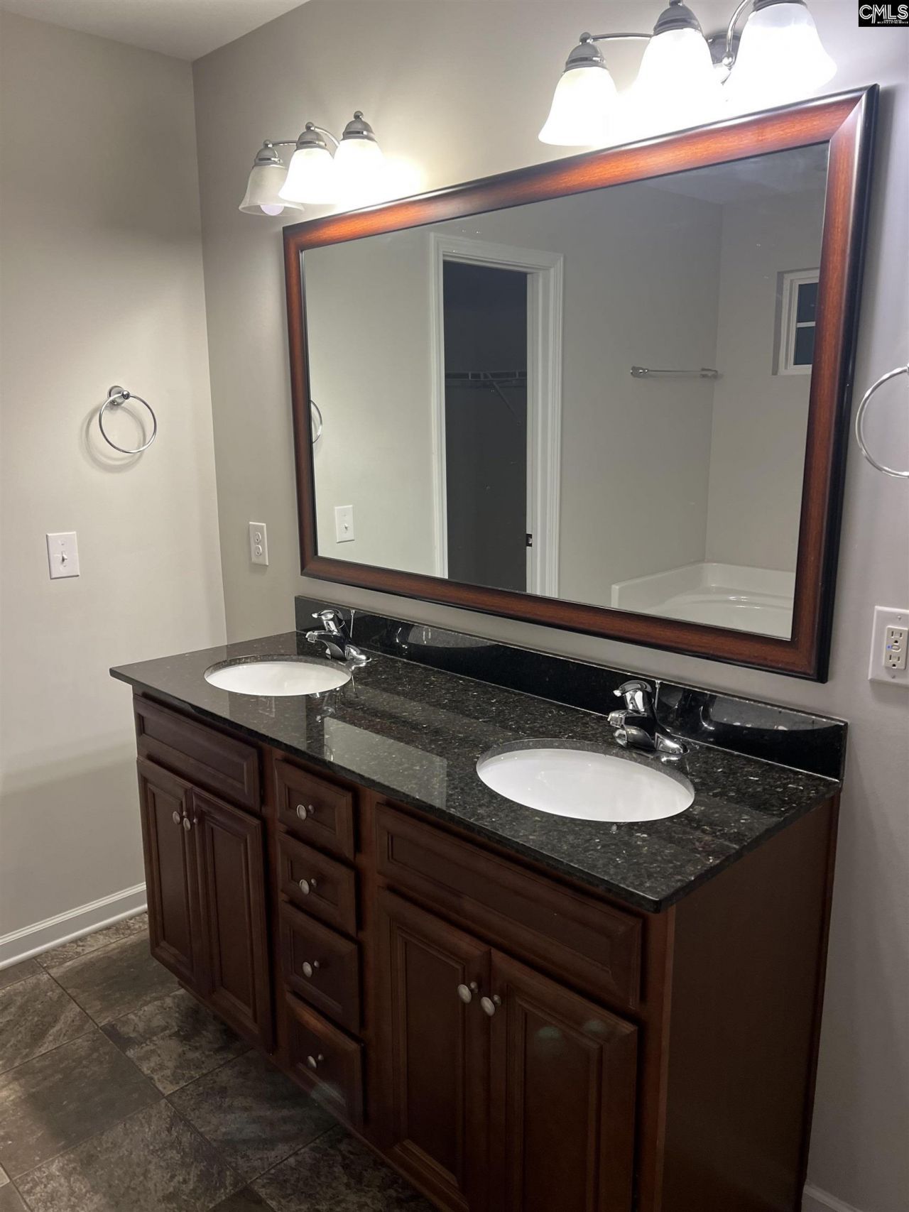 645 Teaberry Drive Photo 19