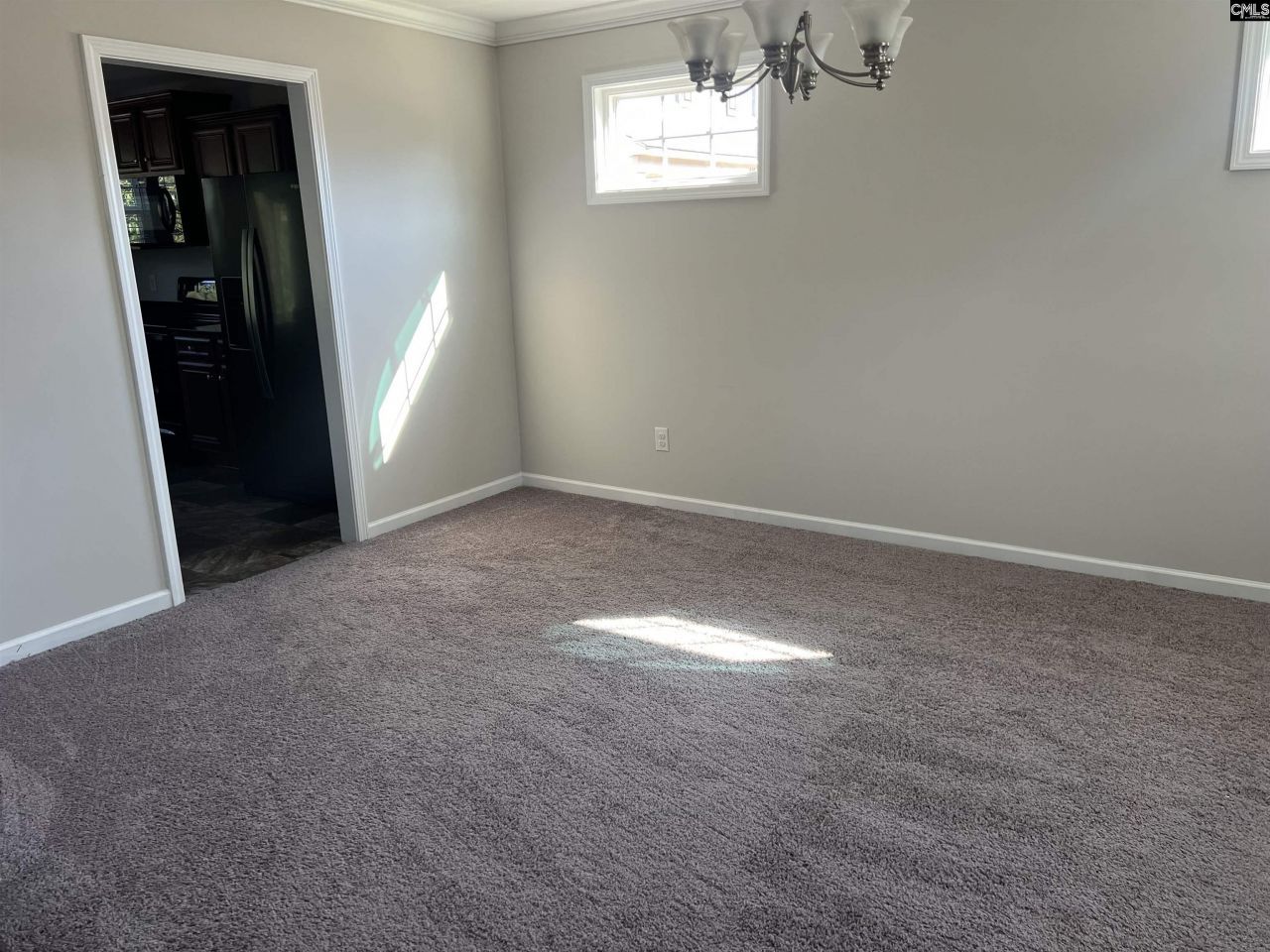 645 Teaberry Drive Photo 9