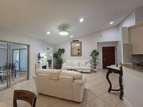 115 Ramblewood Circle, Royal Palm Beach, FL 33411