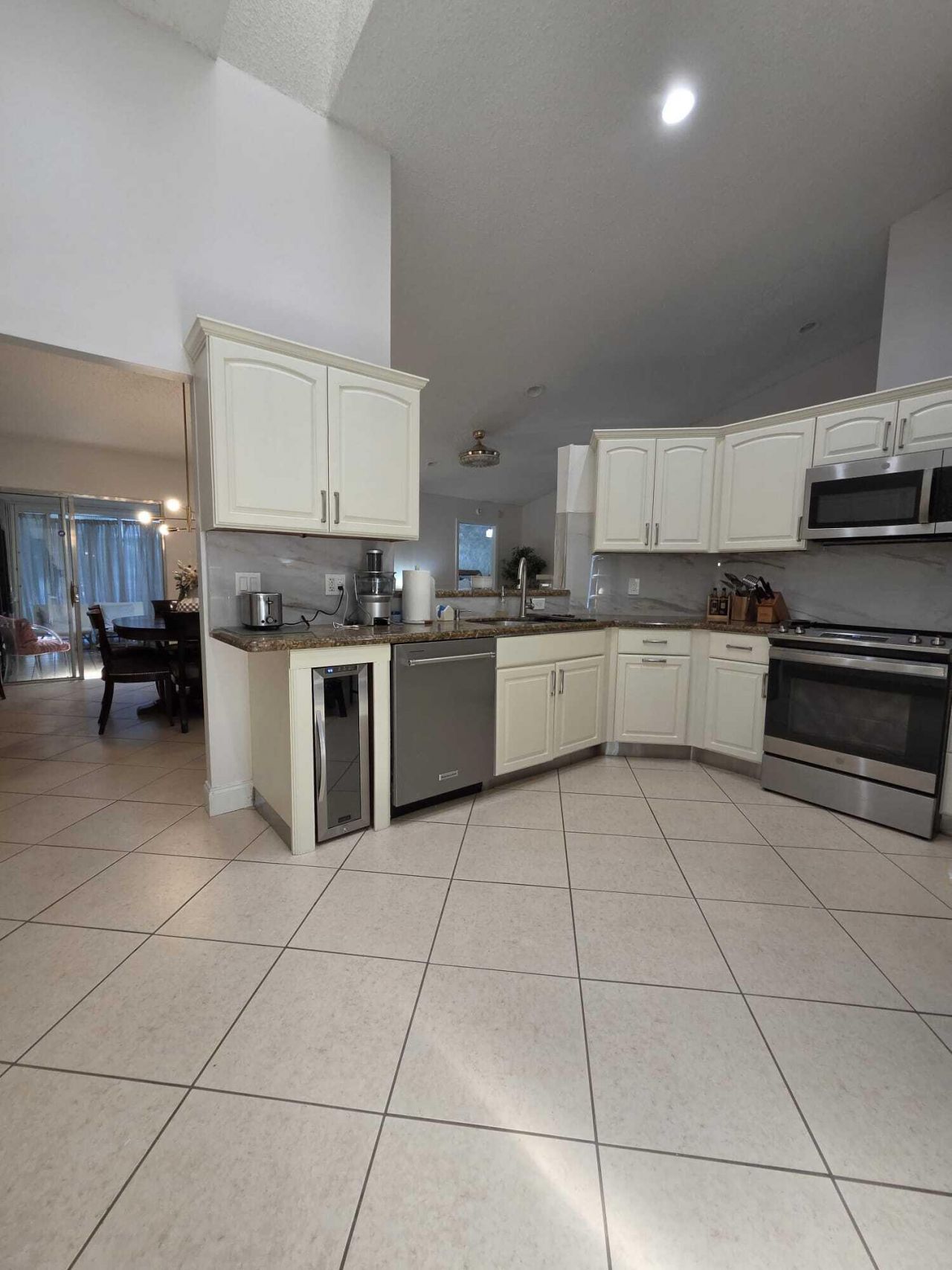 115 Ramblewood Circle, Royal Palm Beach, FL 33411 Photo