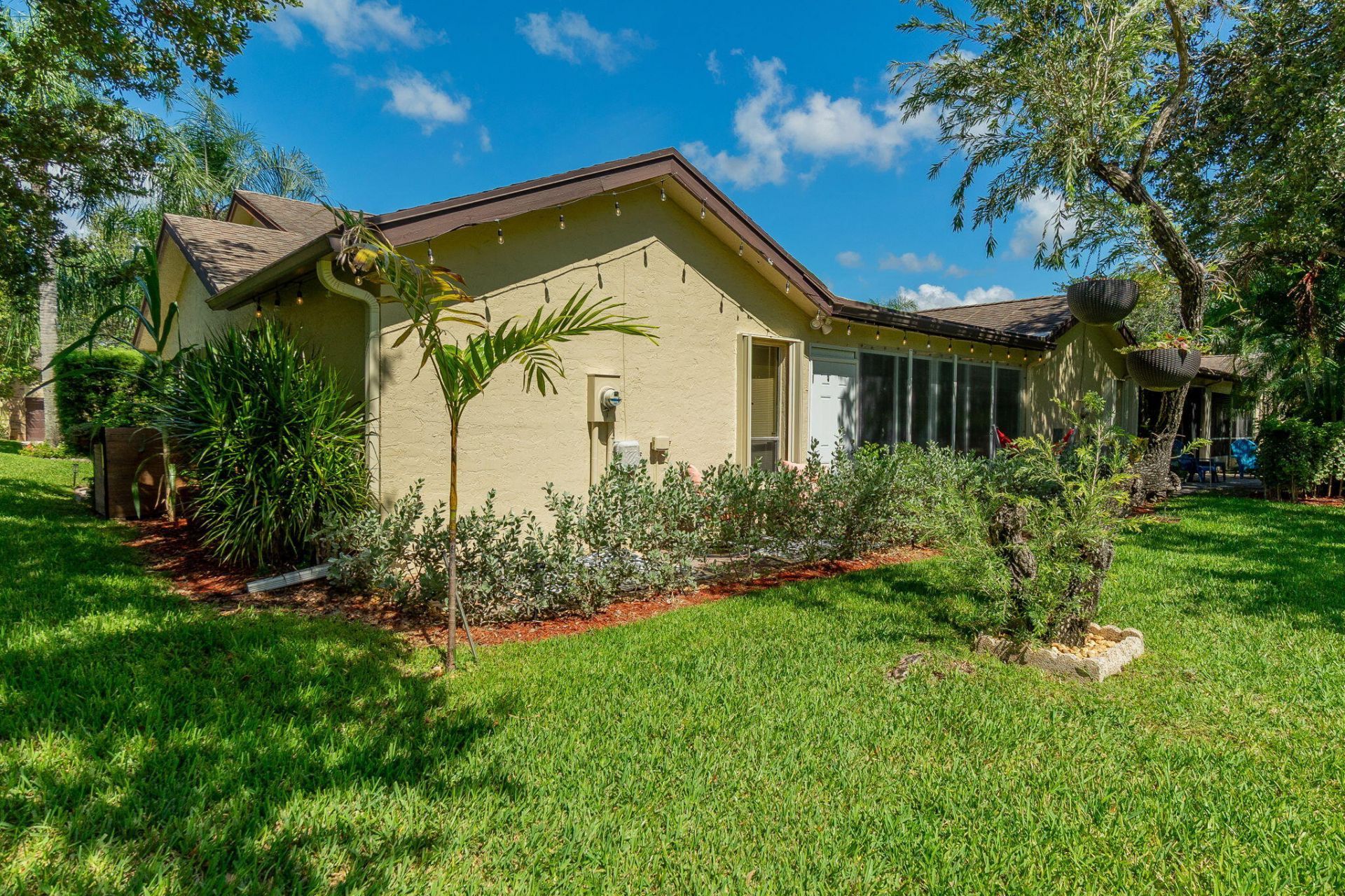 115 Ramblewood Circle, Royal Palm Beach, FL 33411 Photo