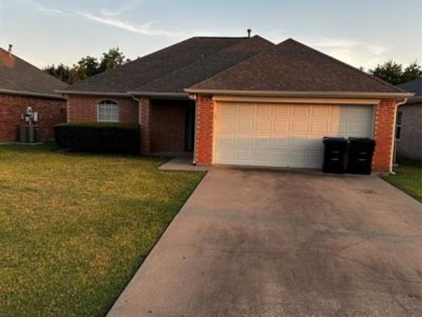 3505 Shelby Avenue, Greenville, TX 75402