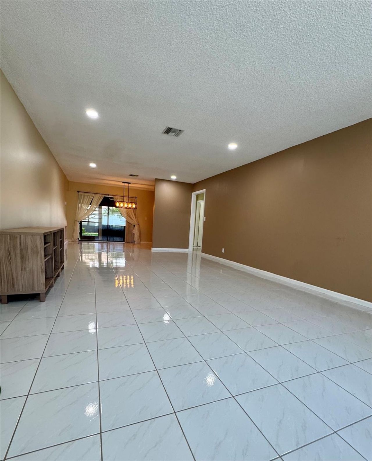 9870 Pecan Tree Drive, Unit B, Boynton Beach, FL 33436 Photo