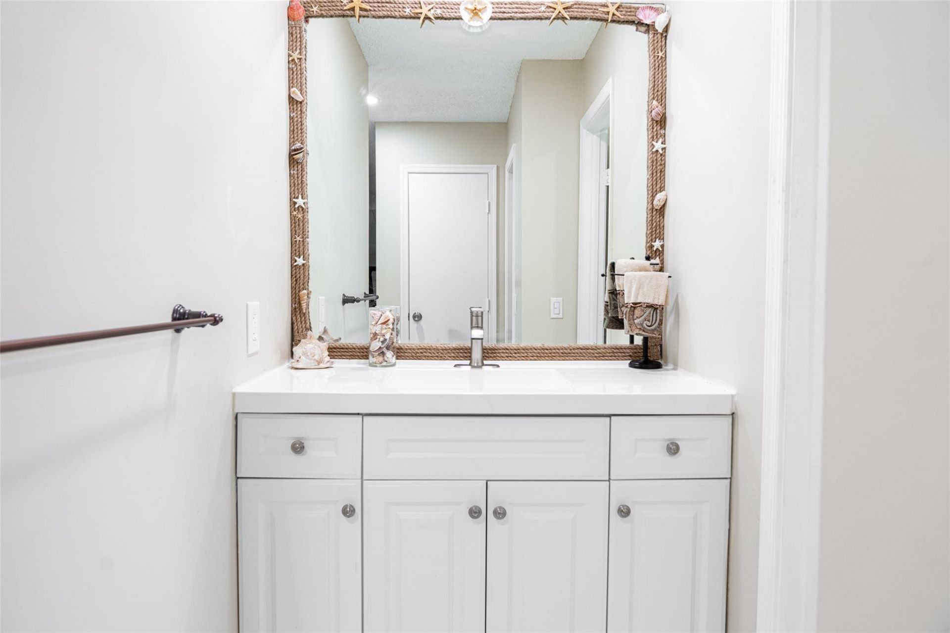 9870 Pecan Tree Drive, Unit B, Boynton Beach, FL 33436 Photo