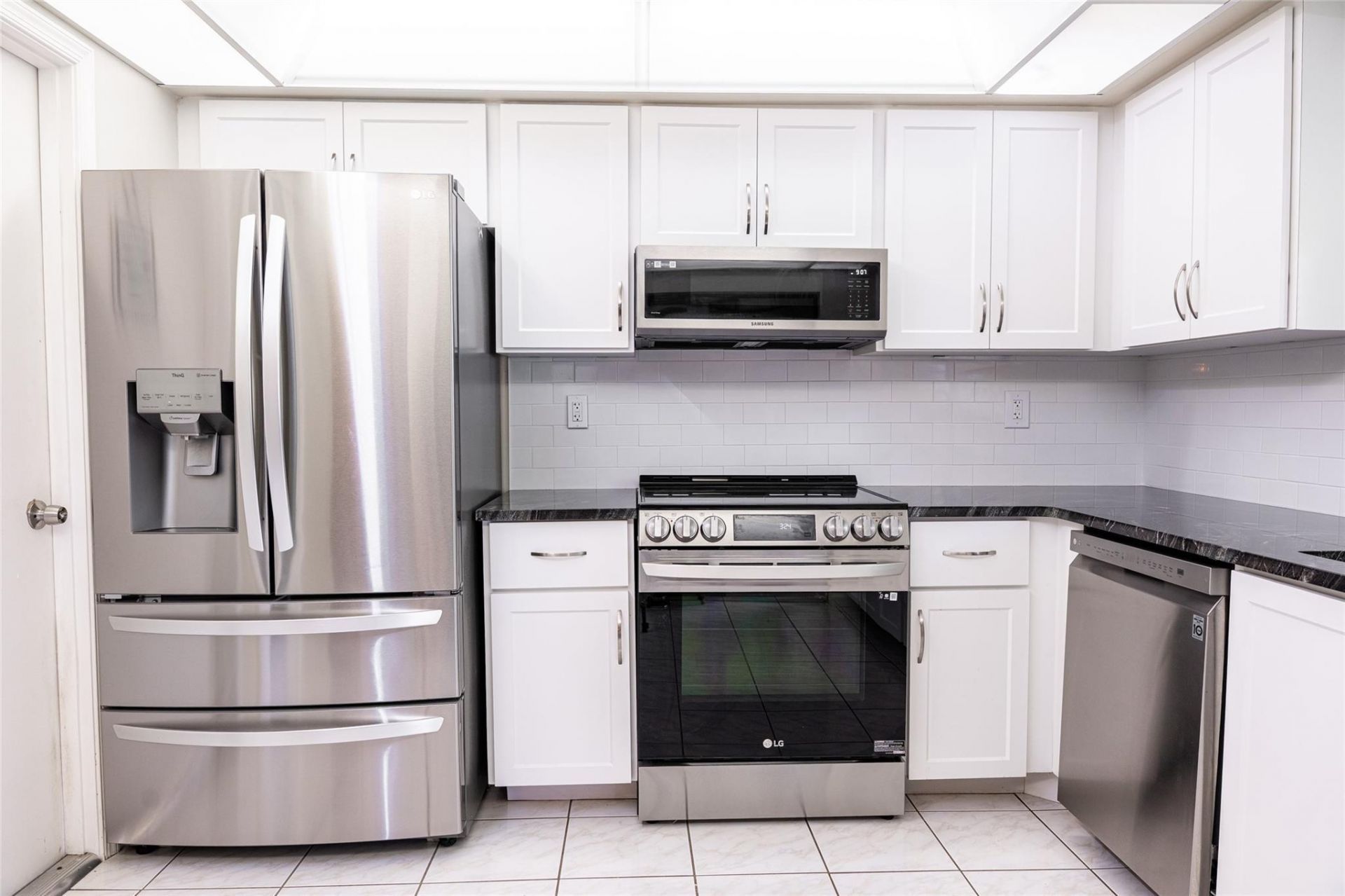 9870 Pecan Tree Drive, Unit B, Boynton Beach, FL 33436 Photo