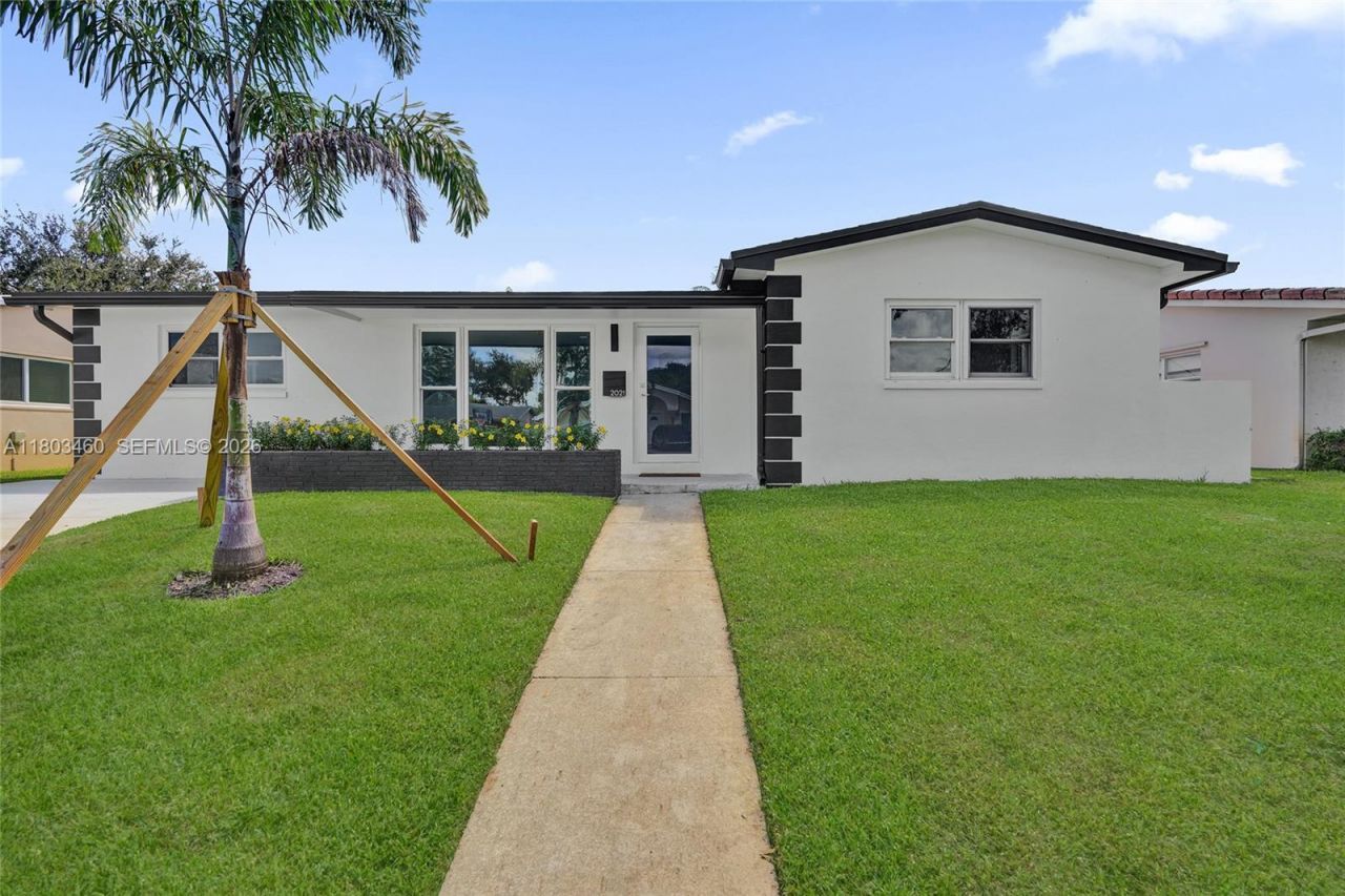 2021 N 53rd Ave, Hollywood, FL 33021 Photo